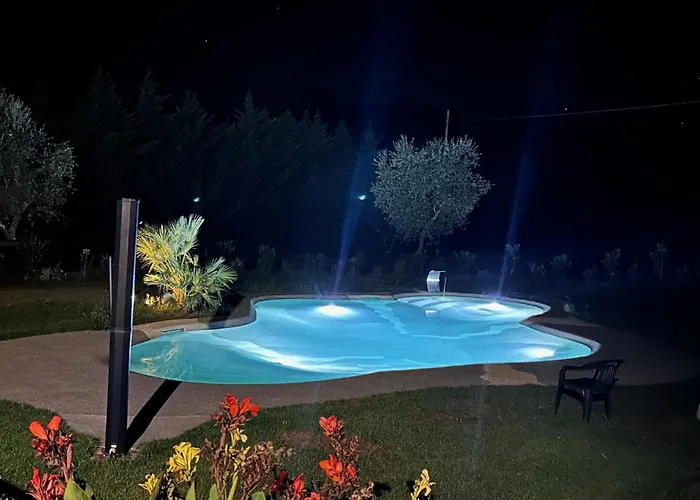 San Ansanino- Piscina Con Spiaggia-aria Condizionata ファームステイ *