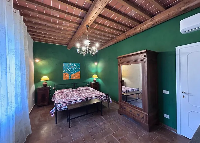 San Ansanino- Piscina Con Spiaggia-aria Condizionata ファームステイ パリ