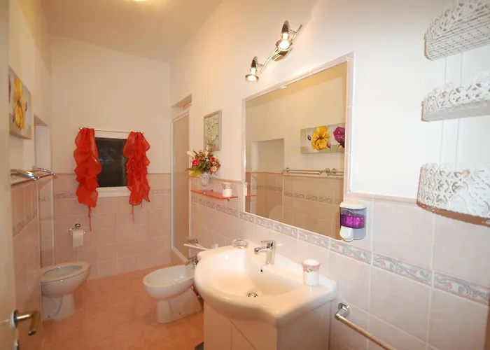 San Ansanino- Piscina Con Spiaggia-aria Condizionata ファームステイ