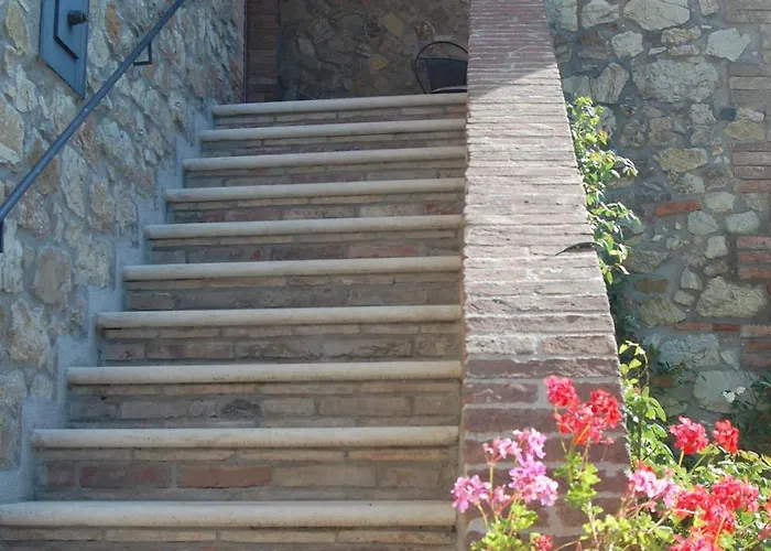 San Ansanino- Piscina Con Spiaggia-aria Condizionata ファームステイ パリ